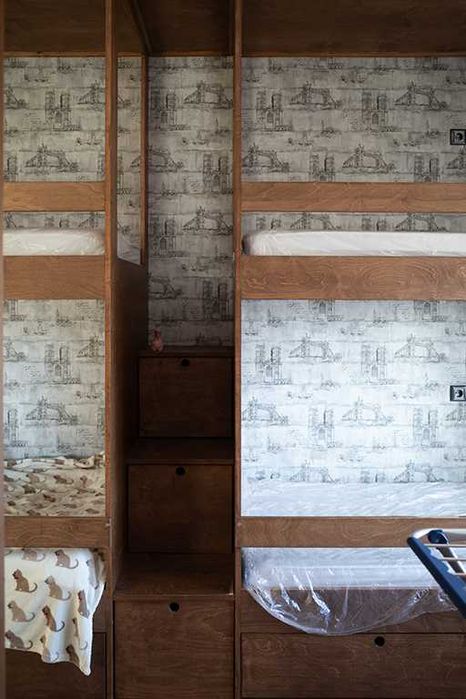 Ліжка двоярусні Б\У з матрацами