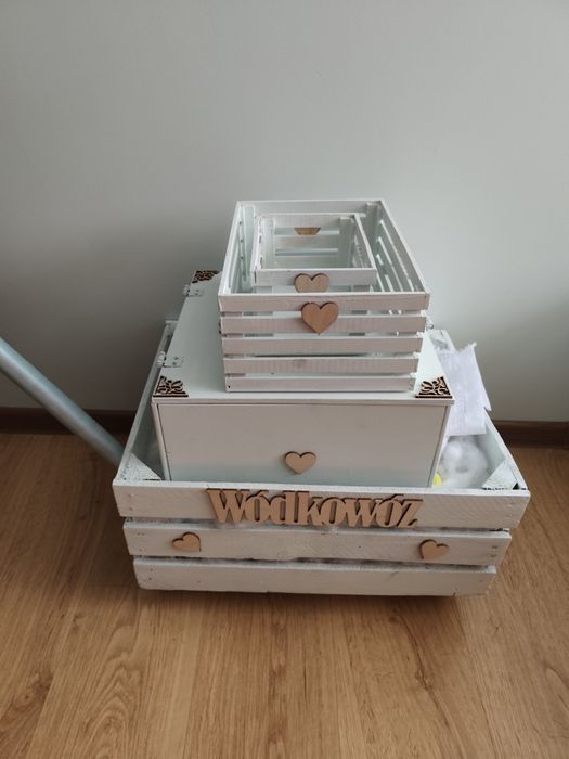 Zestaw weselny, wódkowóz, koszyczki ratunkowe, skrzynia na koperty