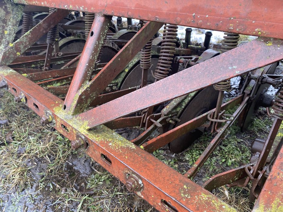 Продам сівалку СЗ-3,6 не гнила питання за тел