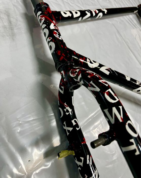 Frameset - rama ostre fixed singiel ręcznie malowana stalowa