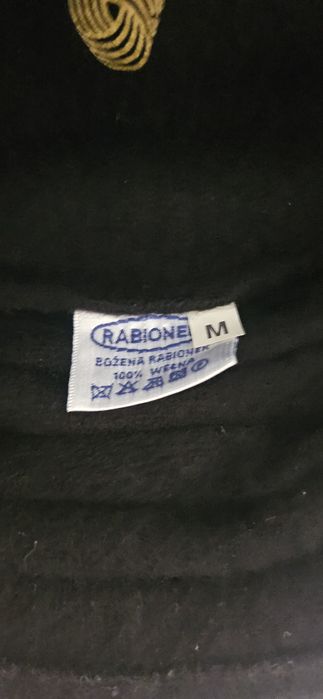 Wełniany czarny kapelusz