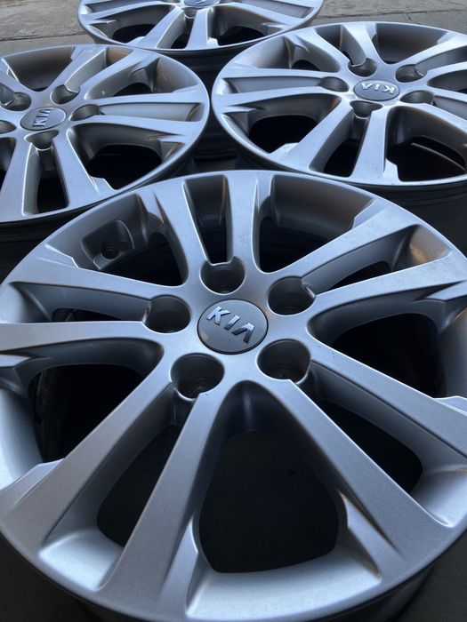 Alufelgi Kia Ceed 16 cal Oryginalne ładny stan