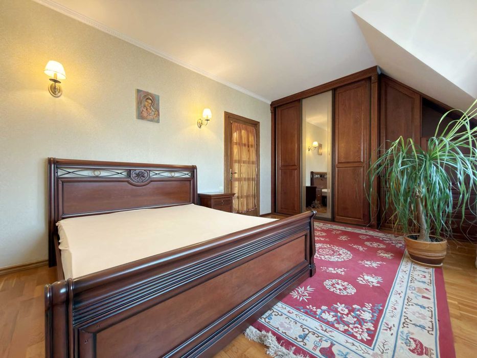 ПРОДАЖ пʼятикімнатного будинку у ЛЬВОВІ вул. Загородня (Левандівка)