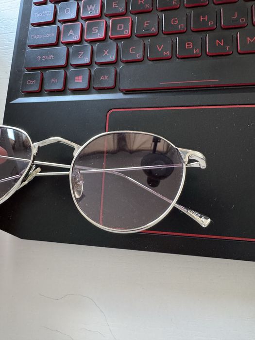 Stylish Silver Metal Sunglasses – Model CL1619-9