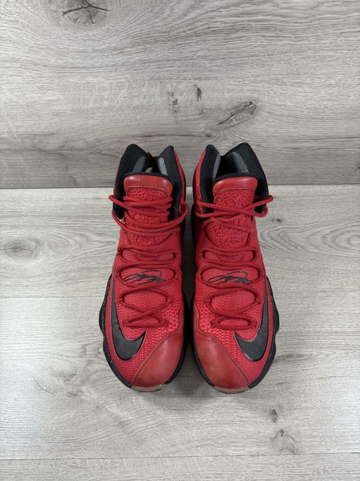 Nike Lebron чоловічі кросівки 41 розмір