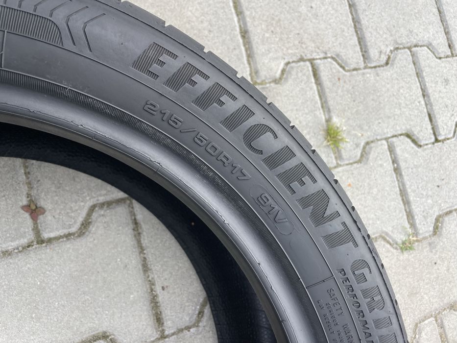 Колеса/резина/гума 215/50R17 Goodyear