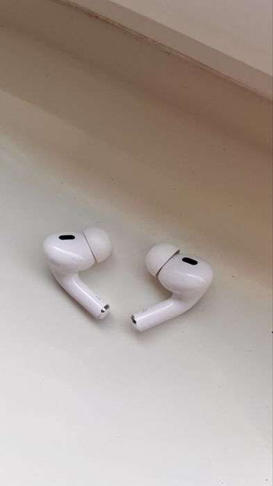 AirPods Pro 2 gen w bardzo dobrym stanie