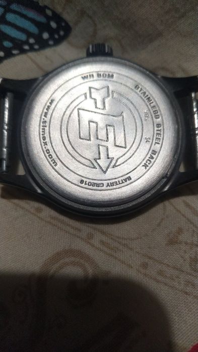 Продам часы Timex Expedition 50m