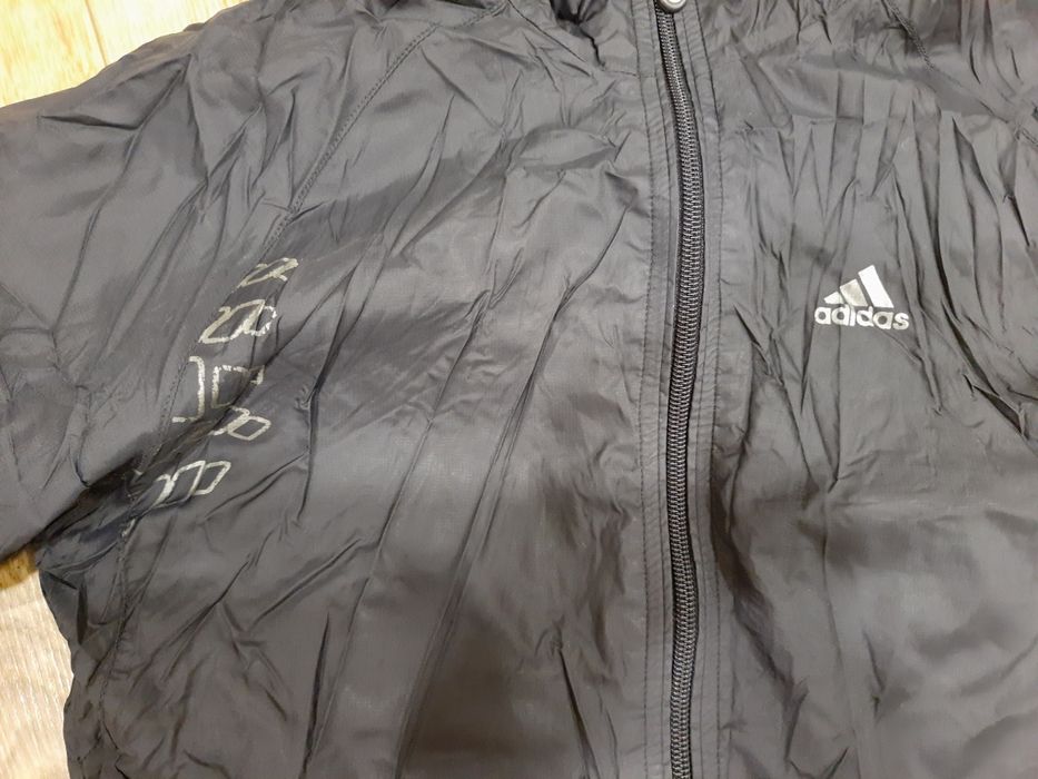 Продам спортивный костюм