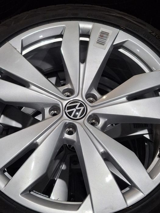 Nowe koła alu zima 20cali WV Tiguan nowy model.