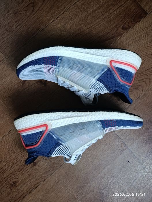 Кроссовки Adidas 44р