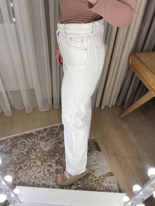 Біло-молочні джинси кльош fabric17
