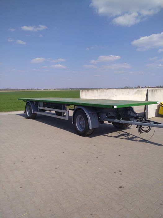 Sprzedam przyczepę platformę do bel siana słomy