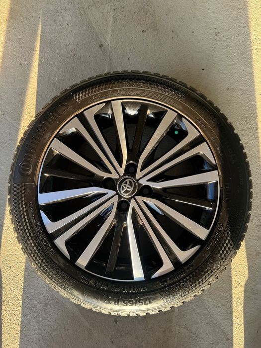 ORYGINALNE ALUFELGI TOYOTA AYGO X + CONTINENTAL – ZIMA 175/65 R17