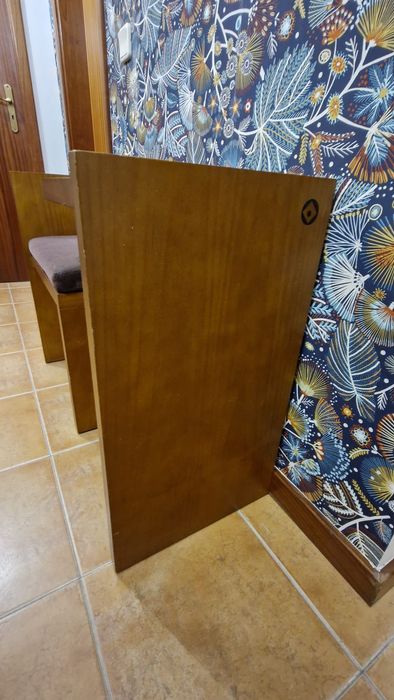 Banco de telefone, namoradeira