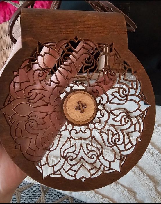 Drewniana torebka hand made Izi Art wear Cracow