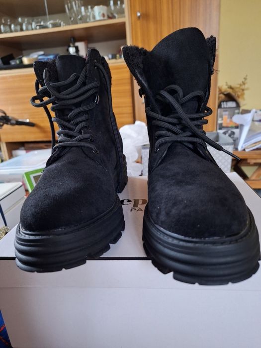 Botki damskie czarne.