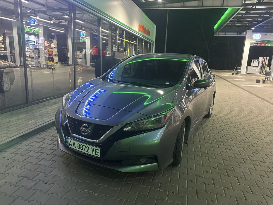 Nissan leaf 2018
