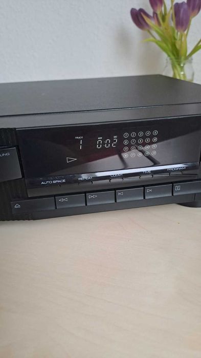 Grundig 360 програвач