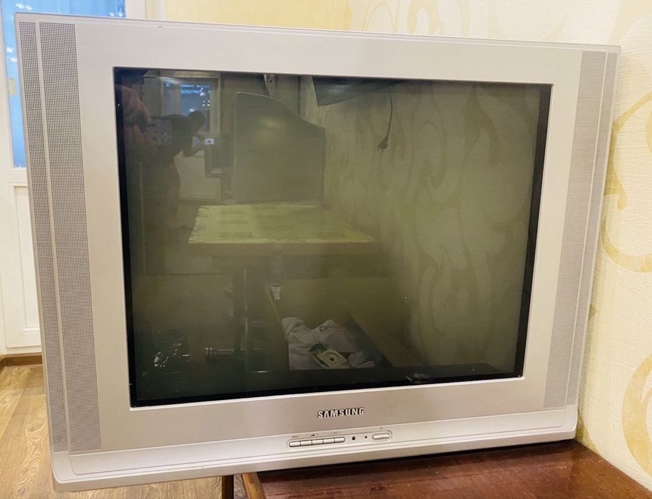 Телевізор Samsunq CS-29M16ZQQ