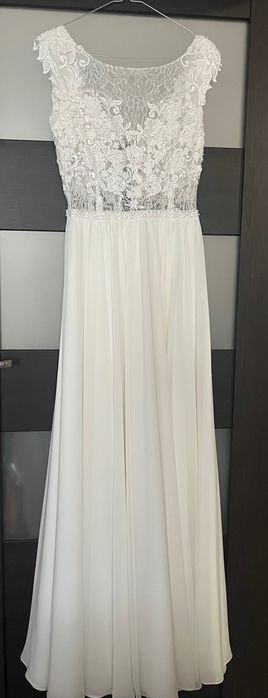 Suknia ślubna w rozmiarze 36