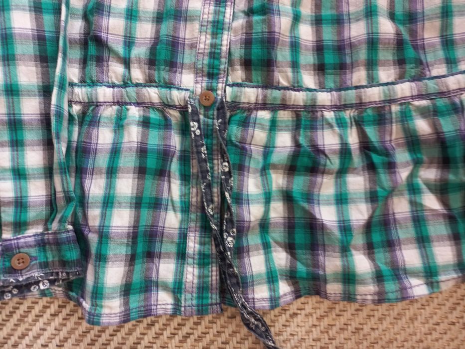 Blusa com tecido xadrez.M
