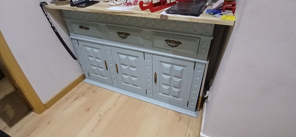 Móvel Antigo Restaurado