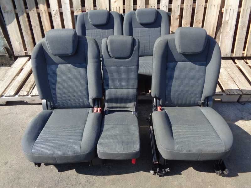 Fotele Ford Focus Grand C max II oraz III rząd pasy tylne komplet 2012r pasy
