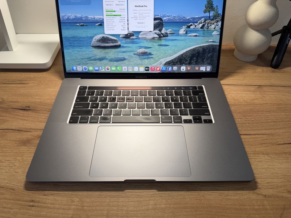MacBook Pro 16’ 2019 Intel i9 32Gb RAM 1TB SSD