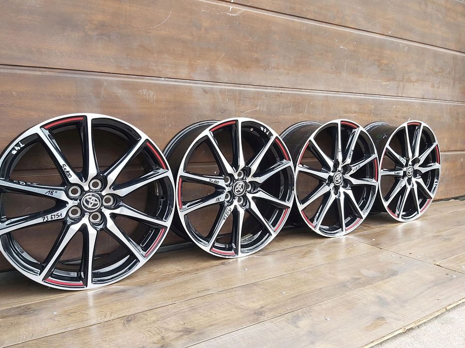Toyota Yaris IV GR alufelgi 18 felgi 5x100 42611-0DM90