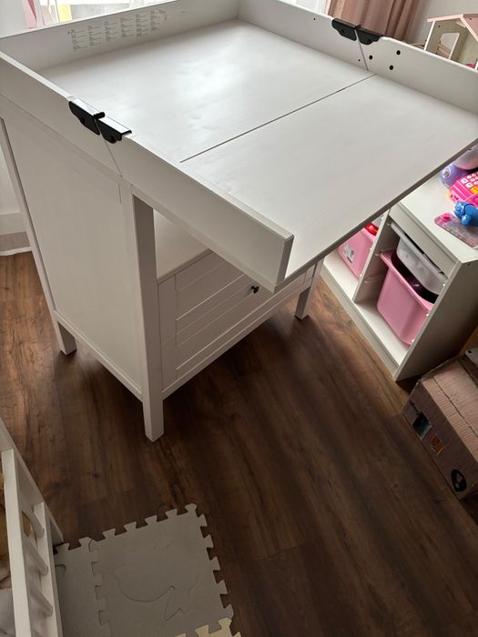 Komoda z funkcją przewijaka Ikea SUNDVIK