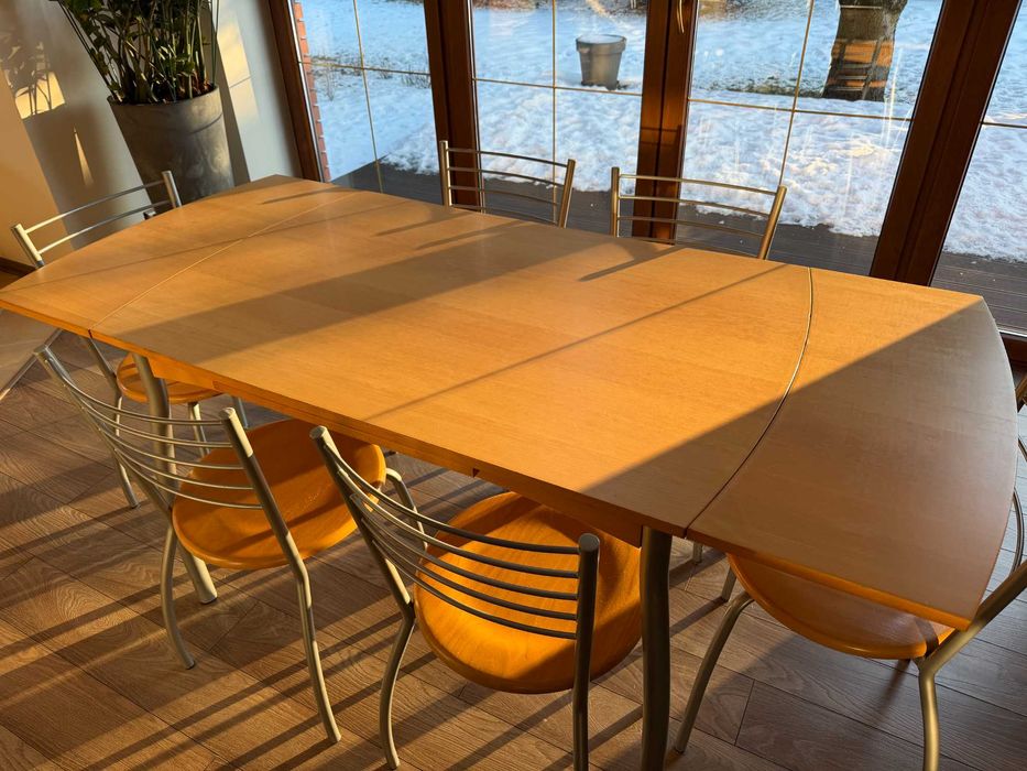 Stół z 6 krzesłami 120(180)x80, kolor buk włoskiej marki IMS
