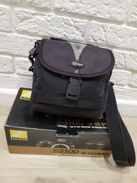 Nikon D3100 18-55 VR Kit + Сумка