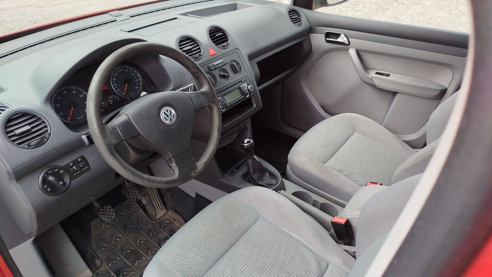 Volkswagen Caddy 1.4 MPI 80 KM LIFE. 5 Miejsc 2x Przesuwane Drzwi.