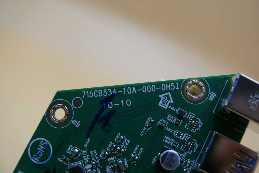 PLACA USB 715GB534-T0A-000-0H5I