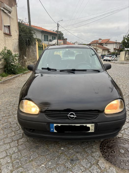 Opel corsa conservado