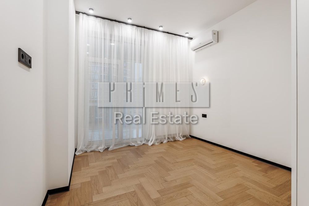 Продаж 3к квартири 106м2 Ярославів Град Бульварно-Кудрявська 15А центр