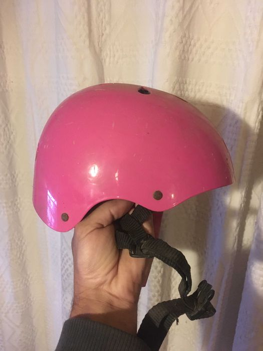 capacete de criança bicicleta