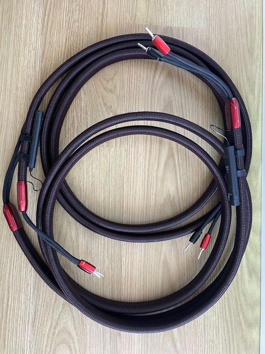 AudioQuest Redwood – 2x3,5m com DBS 72V