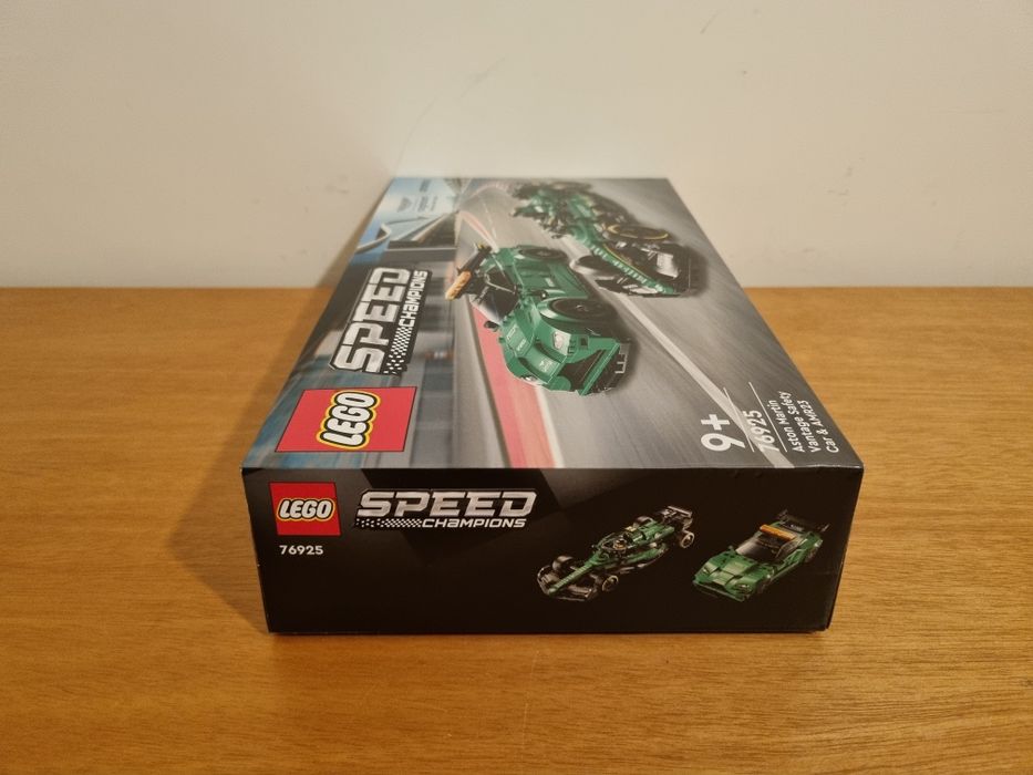 LEGO Speed Champions 76925 - Aston Martin F1 Safety Car & AMR23