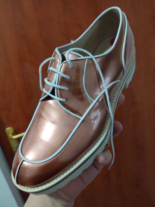 Nowe buty damskie. Rozmiar 36