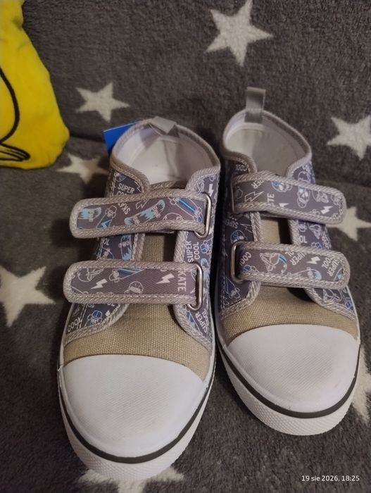 Nowe kapcie trampki 33 Nino na rzepy dla chłopca