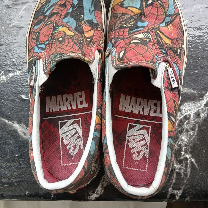 Vans x Marvel Spider-Man Classic Slip On