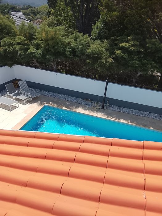 Impermeabilização Desde 15€/m²" de Telhados e Coberturas | Margem Sul - Orçamento Grátis