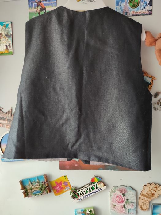 Школьный пиджак и жилетка на рост 116см