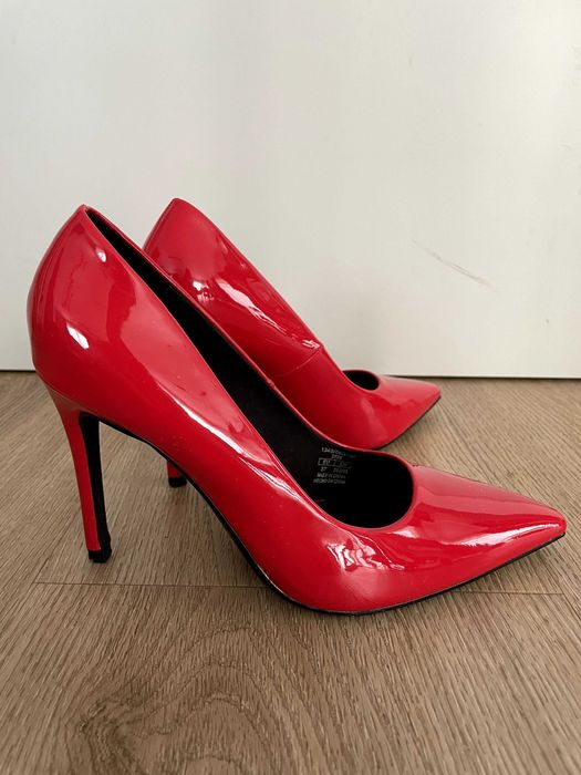 NOWE! Lakierki czerwone czółenka szpilki 37