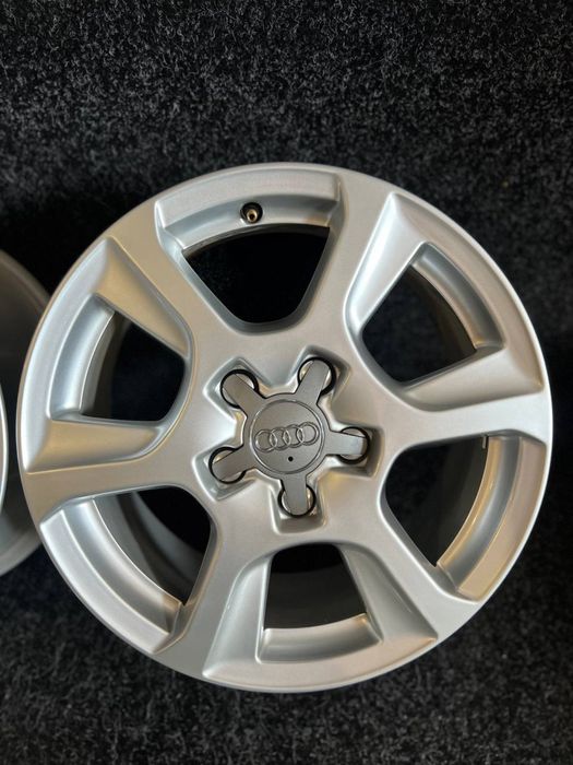 Оригінальні Audi Demo R16 5x112 ET46 DIA66.6 — 8K0601025