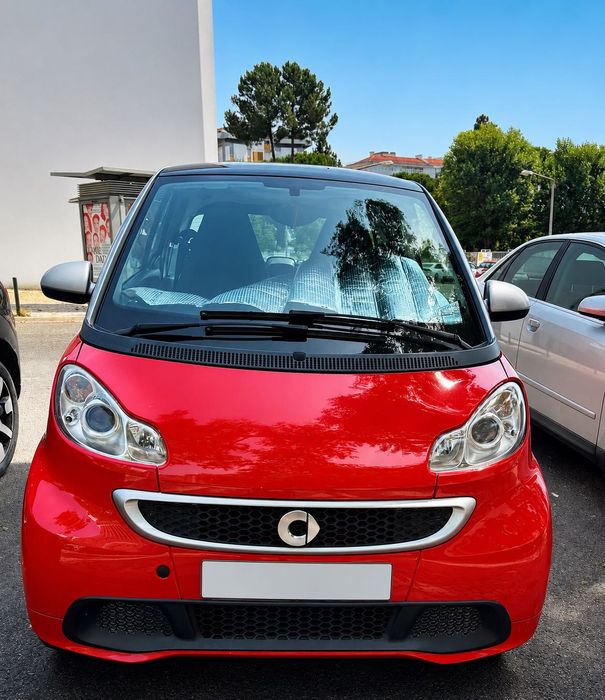 Smart Vermelho - com poucos Km’s