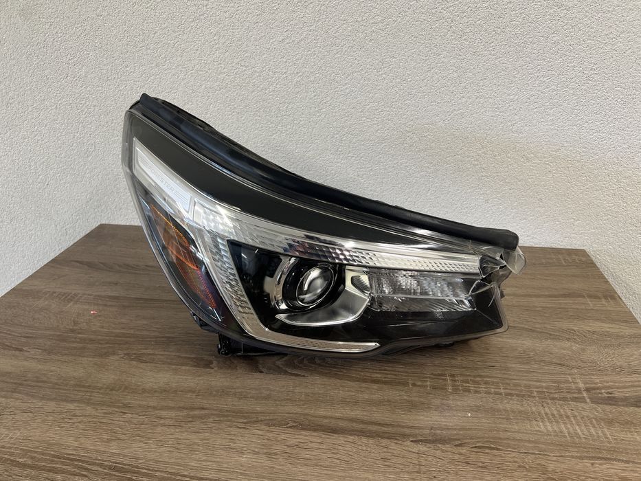 Фара права під ремонт Subaru Forester SK 2019 2020 2021 В наявності.