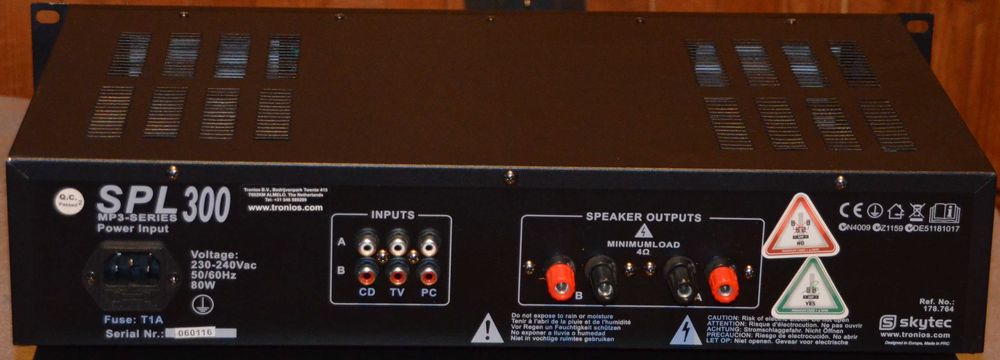 Skytec wzmacniacz Stereo  SPL 300VHFMP3  2x 150W Jak nowy